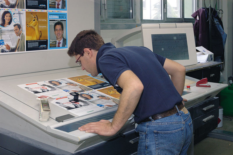 tavolo di controllo macchina da stampa